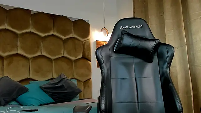 Ostin Saints online show from February 5, 5:20 pm