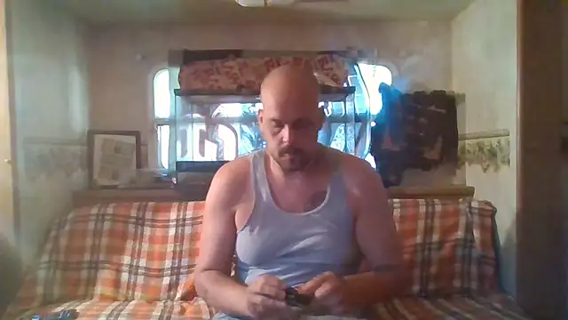 BigriskDaddy92 online show from March 17, 2:52 pm