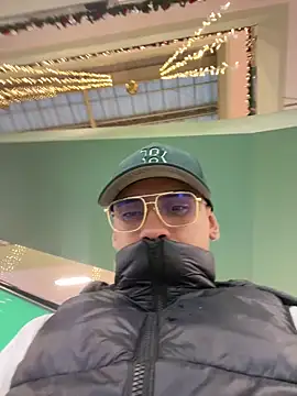 1Panini21 online show from November 28, 10:44 pm