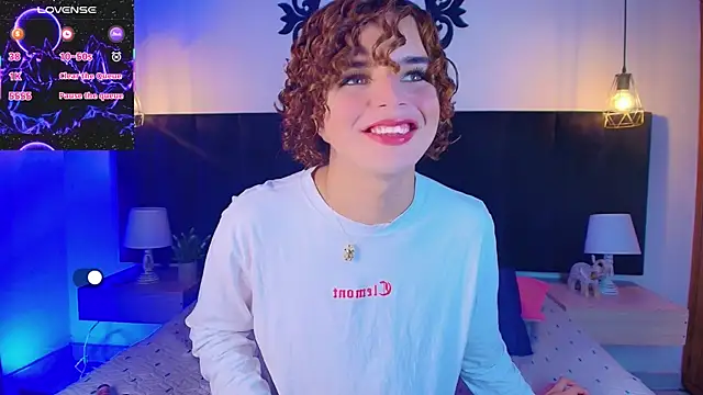 Skyee angel online show from March 25, 8:24 pm