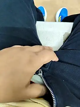 desi alpha boy online show from December 1, 11:35 am