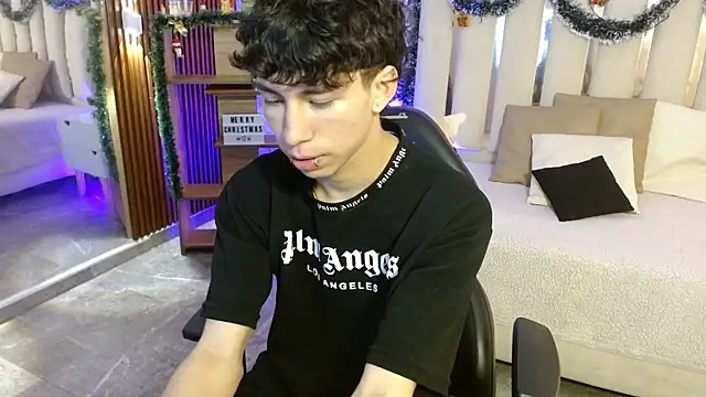 kaelwolf tay online show from November 25, 7:49 pm