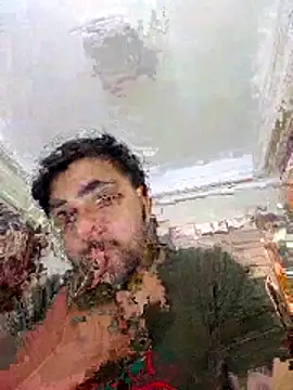 Koma001 online show from April 28, 10:09 am