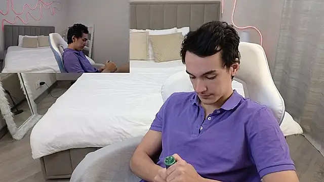 MoonlinSkinn online show from February 4, 1:00 am