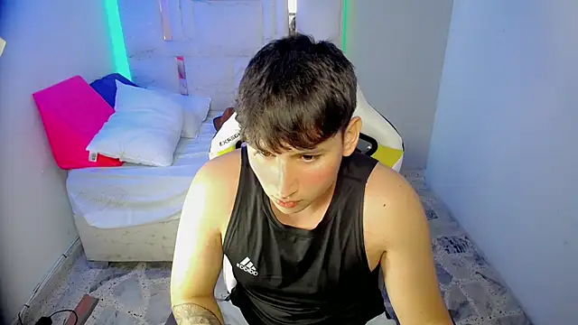 d moneyy  online show from January 15, 3:54 am