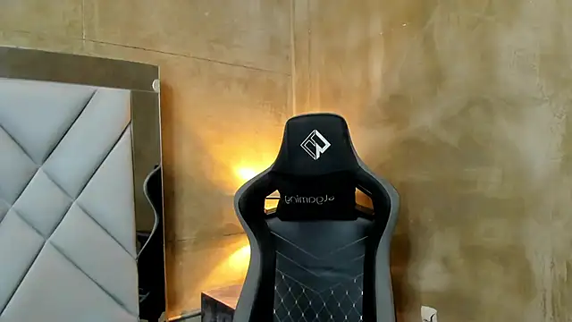 maddox santana online show from December 17, 9:27 am