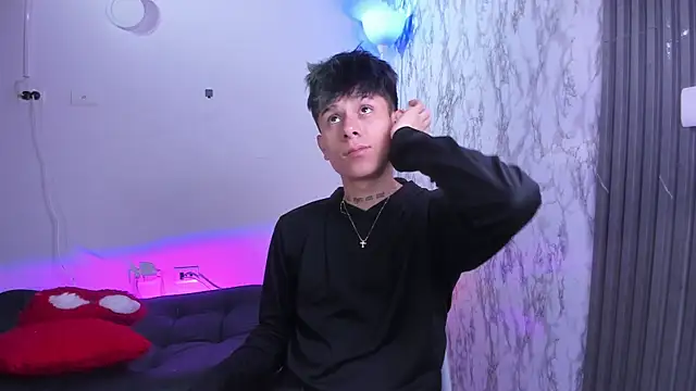 Jake beach  online show from December 3, 1:44 am