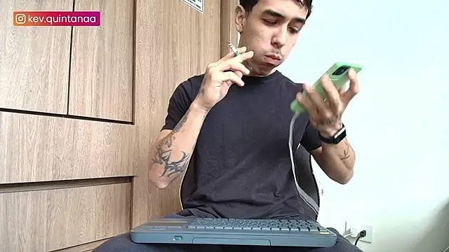 liorvante online show from July 25, 4:37 pm
