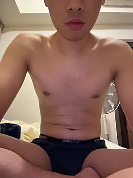 HKBOY0001 online show from March 5, 2:46 pm