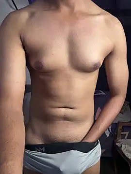 fitboy xxx online show from December 3, 9:43 pm