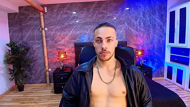 PatrickS25 online show from March 4, 4:30 am