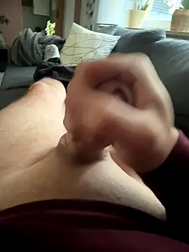 en93000 online show from December 17, 7:48 am