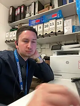 dirtyanal23 online show from February 15, 8:06 pm