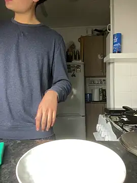 hungspanishtwink online show from March 3, 10:16 pm