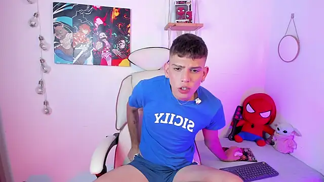 Jasson    online show from April 13, 7:36 pm