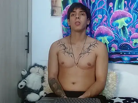 Wolf light online show from January 11, 12:15 am