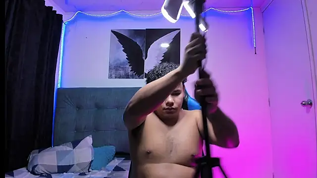 michael iron online show from April 6, 4:57 am