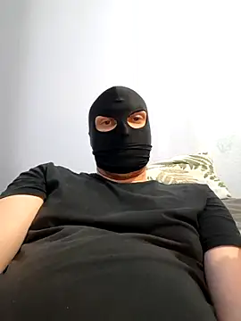 StickyIckyGeckon online show from March 16, 4:19 am