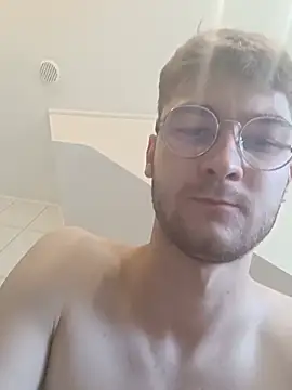 Max69690 online show from June 2, 12:06 pm