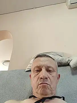 Sashabikros online show from April 28, 12:43 pm