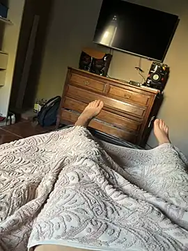 cazadornocturno1997 online show from January 7, 9:42 pm