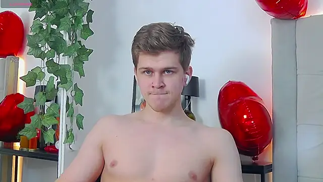 NickJohnas online show from February 20, 6:37 am