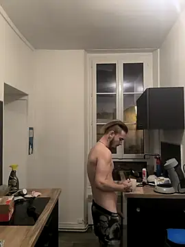 roro25ans online show from January 14, 6:18 am