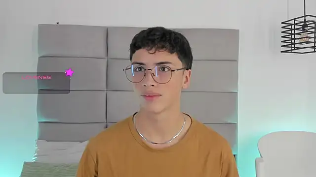 JoshClaarktt online show from March 25, 4:27 am