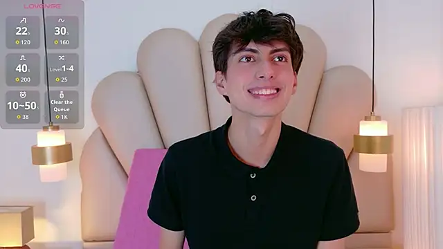 Martin Williams online show from February 5, 7:32 pm