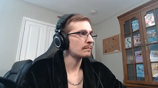 CasuallyCorrupted online show from December 21, 10:34 am