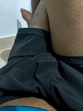 LuckySuper 4 online show from April 25, 4:37 pm