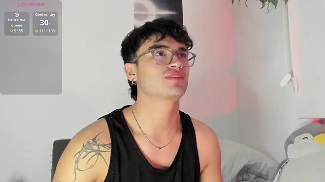 charlie dicker online show from December 20, 12:07 am