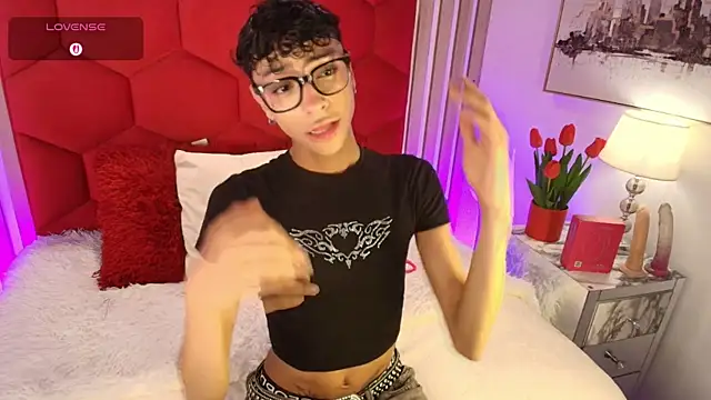 Owen JP online show from April 15, 3:06 am