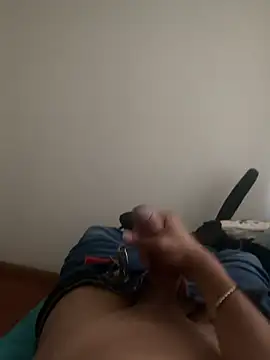 HotWhisper22 online show from January 11, 11:19 pm