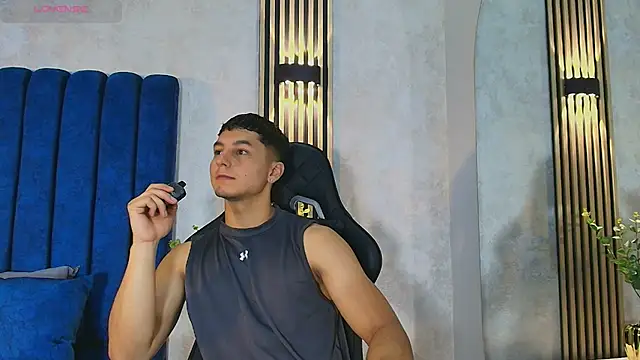 Noah Clarkk online show from May 28, 5:33 pm