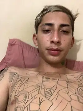 heitorpaugrande online show from December 21, 12:24 pm