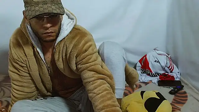 Alphamaster 92 online show from March 9, 5:12 am