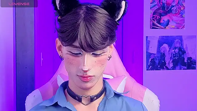 Kitsuneplay  online show from April 14, 5:34 pm