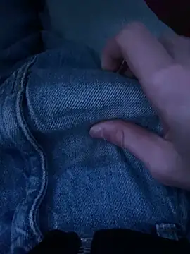 LittleGuy 2007 online show from February 8, 10:58 pm