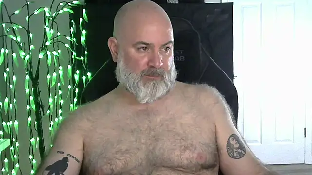 XJJ77x online show from April 25, 1:19 am