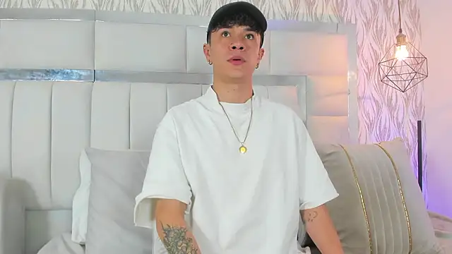 imxxjoel online show from February 7, 5:36 am