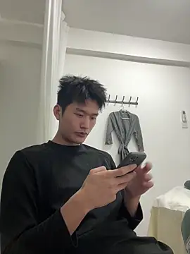 nanda108520 online show from February 6, 3:09 pm