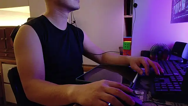 OnlyHand9x online show from July 8, 5:06 pm