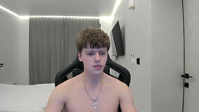 bonekoambalabu online show from March 10, 11:44 pm