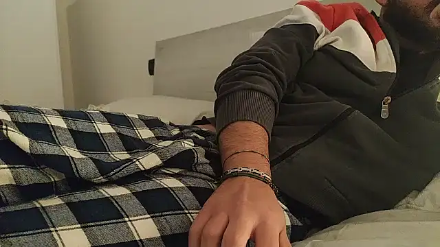 Reb born89 online show from February 13, 4:01 pm