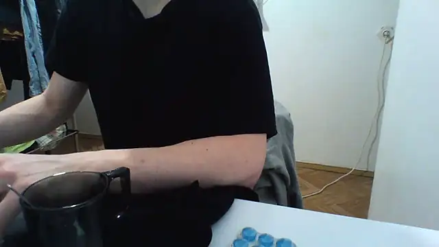 KaelNox online show from March 13, 9:10 pm