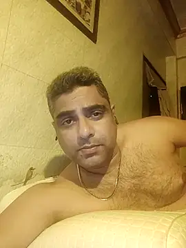 hardnhornybull online show from April 14, 6:51 pm