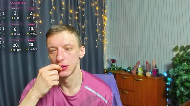 Jamie Inked online show from February 18, 4:10 am