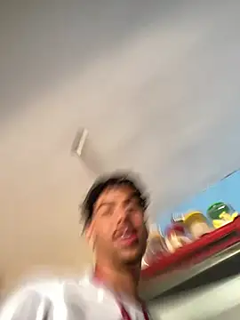 lzinho9153 online show from April 16, 4:18 pm