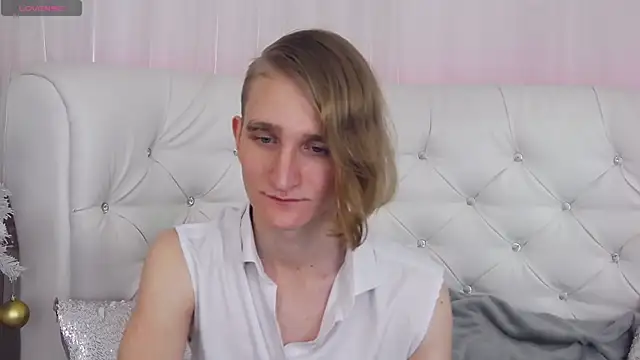 ArnoldRizzo online show from January 8, 4:17 am